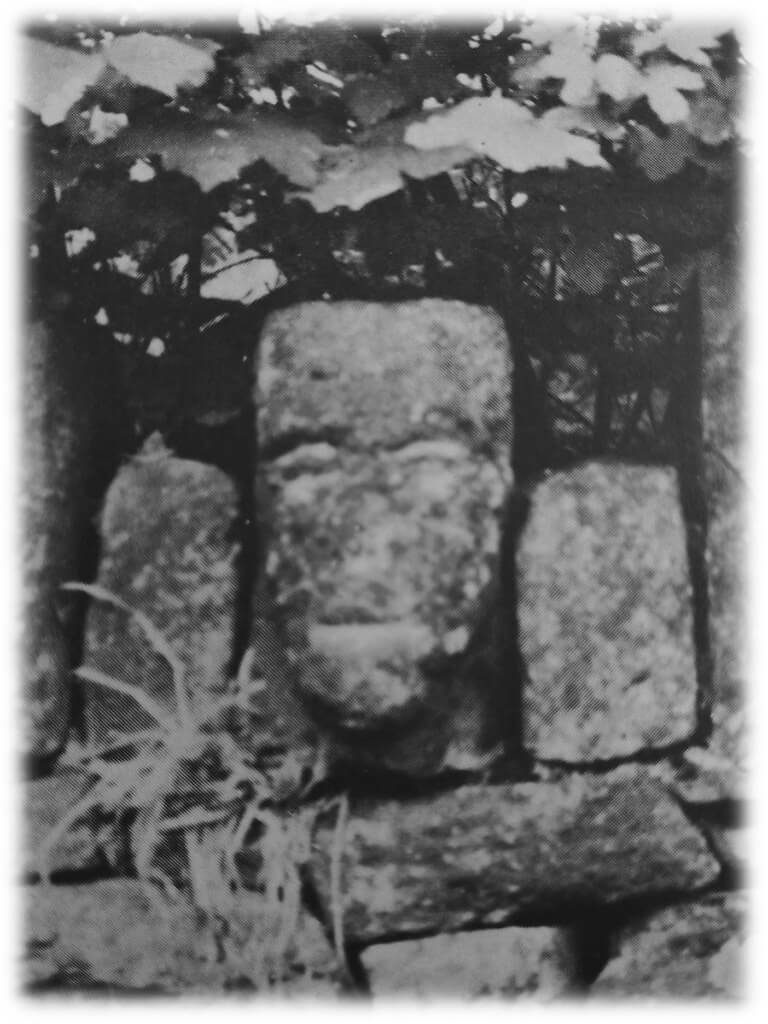 The original undamaged ‘Face in the Wall’