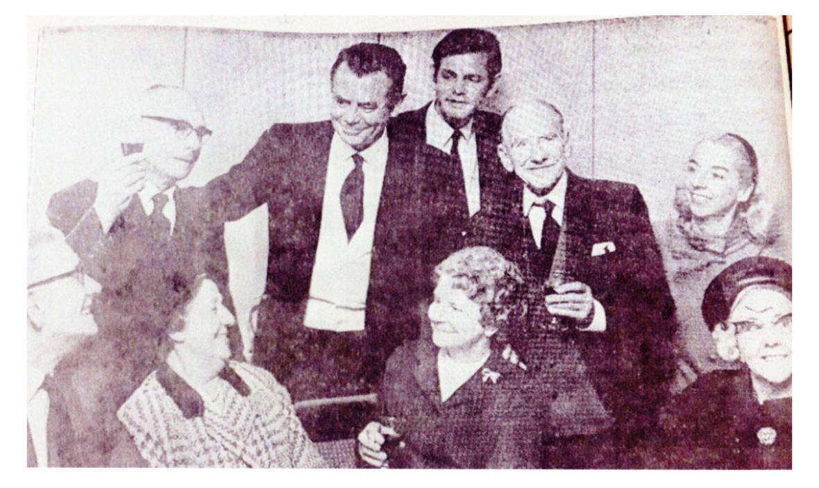 HOLLYWOOD STAR VISITS HIS RELATIVES